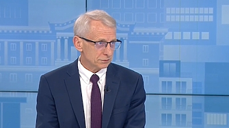 Ние сме заедно с ДБ Може да имаме различия но