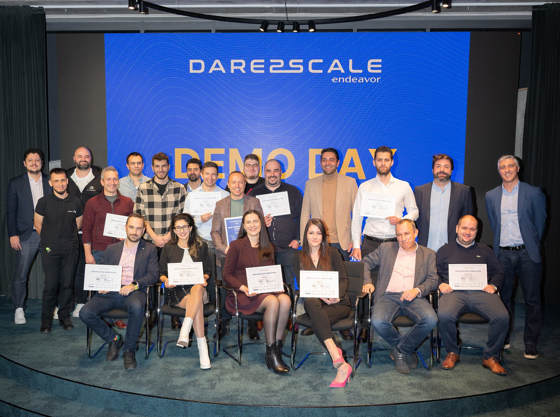 9 български компании и 2 неправителствени организации стартират в Dare2Scale 2025