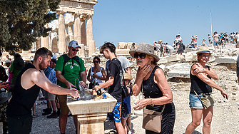 Шест поредни дни температурите на места в Гърция ще достигнат