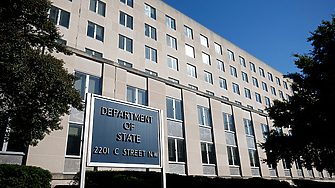 Държавният департамент на САЩ уволни около 1350 служители съобщи The
