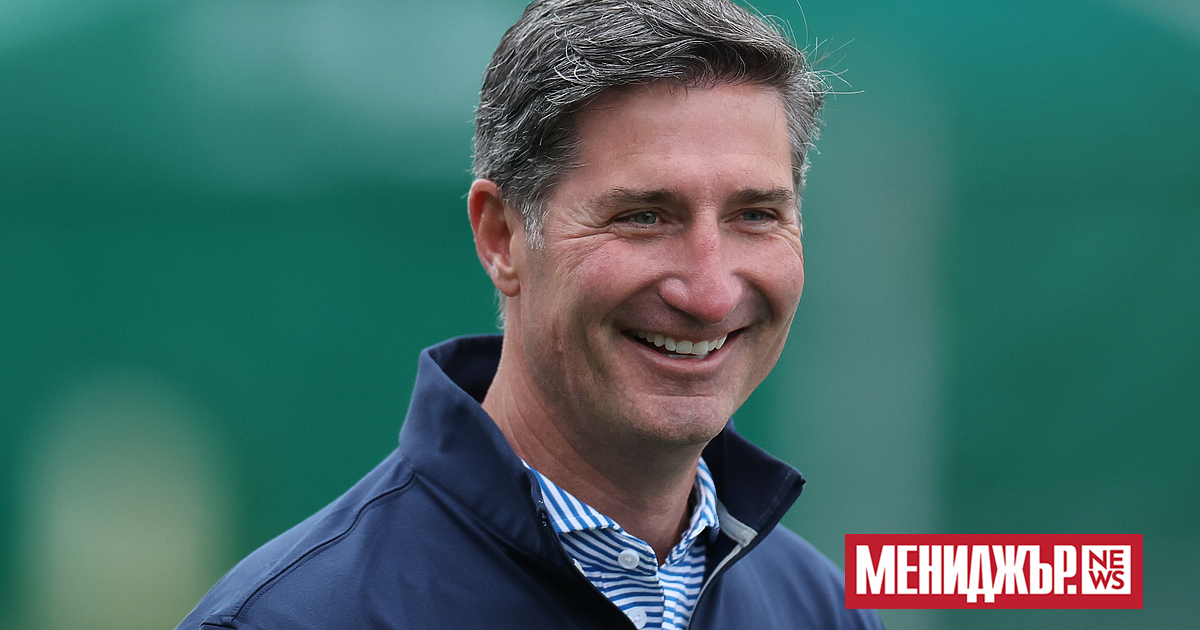 Главният изпълнителен директор на Starbucks Брайън Никол, е спечелил цели