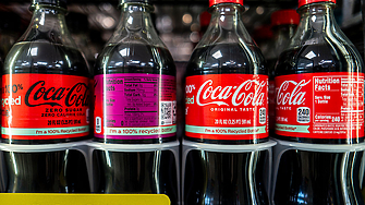 Coca Cola надмина прогнозите на Уолстрийт за приходи и печалба за