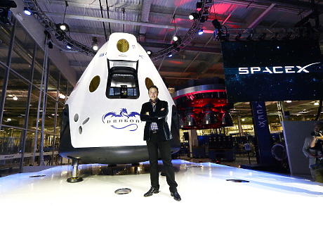 SpaceX инвестира 2 милиарда долара в разработчика на неговия чатбот Grok