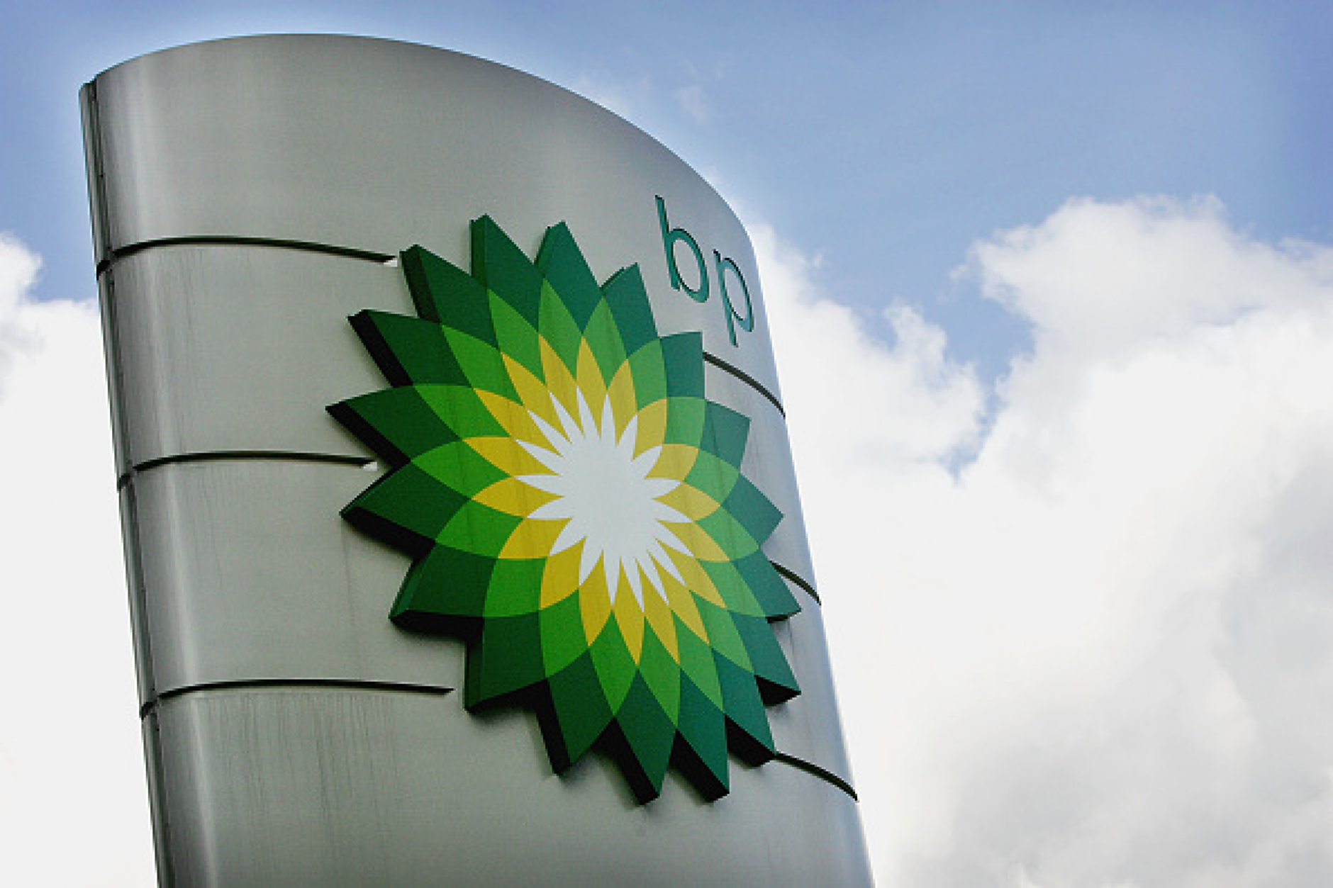 British Petroleum и италианската Eni обвиняват Азербайджан в доставка на замърсен петрол