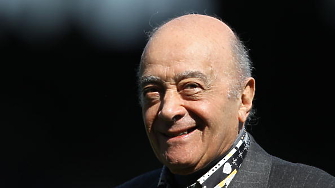 Повече от 100 жени преживели предполагаемо сексуално насилие от бившия собственик на