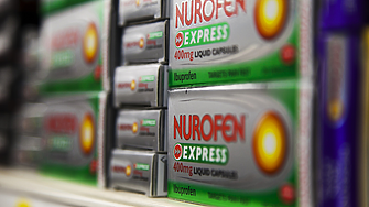 Британският собственик на марките Nurofen и Durex продава бизнеса си с битова химия