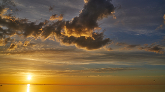 Странностите на времето не престават да ни изненадват В Гърция