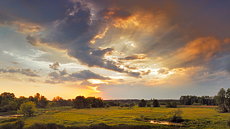 Във вторник 15 юли по значителна облачност ще има над Западна