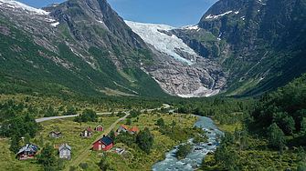 Американски журналист оцеля шест нощи сред дивата природа в Норвегия