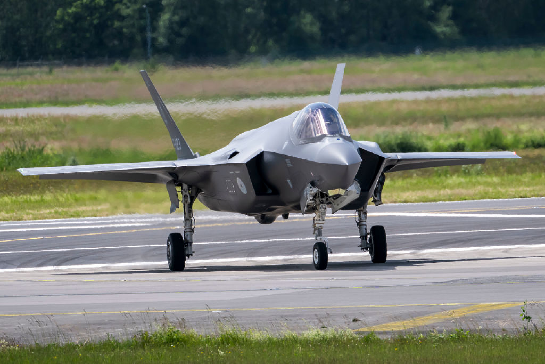 Испания се отказва от плановете си да закупи изтребители F-35