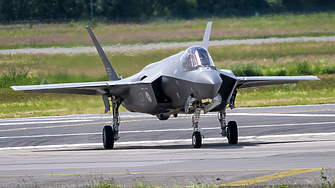 Испания се отказва от плановете си да закупи изтребители F-35