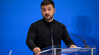 Доверието на украинците към Зеленски е намаляло до най-ниското ниво от около 6 месеца