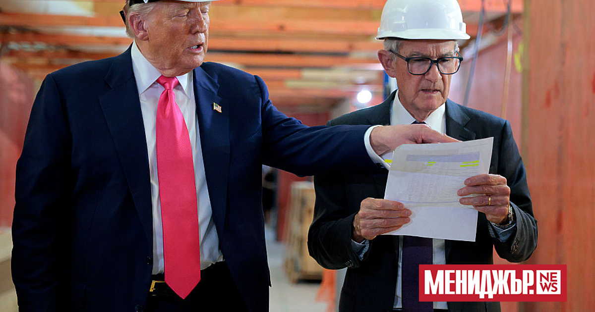 Президентът на САЩ Доналд Тръмп поднови в петък призивите си