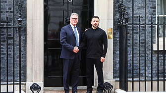 Украинският президент Володимир Зеленски каза днес че досега са осигурени