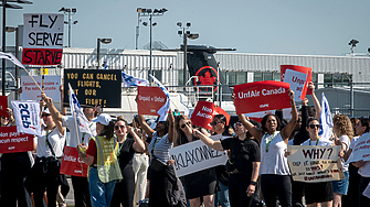 Синдикатът на стюардесите на Air Canada е постигнал предварително споразумение