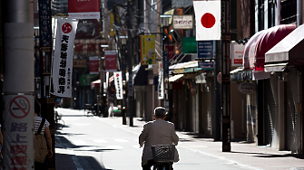 Естественият спад на населението в Япония през 2024 г е