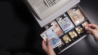Годишната инфлация в еврозоната през юли се задържа на ниво от 2 на сто