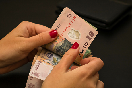 Властите в Румъния намаляват специалните пенсии в правосъдието, достигащи до 10 000 евро