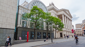 Британската Кралска опера в Ковънт Гардън отмени постановката на Тоска