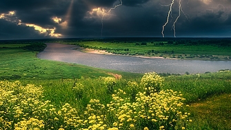 В последния ден от месец юли от югозапад на изток североизток