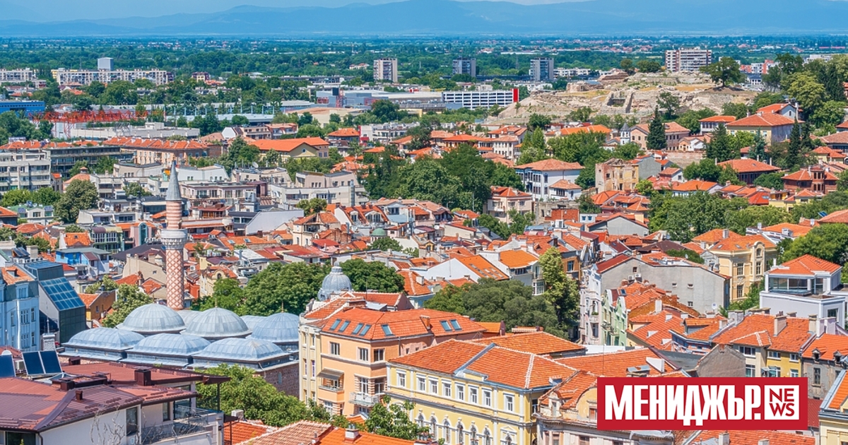 През второто тримесечие на 2025 г. местните администрации са издали