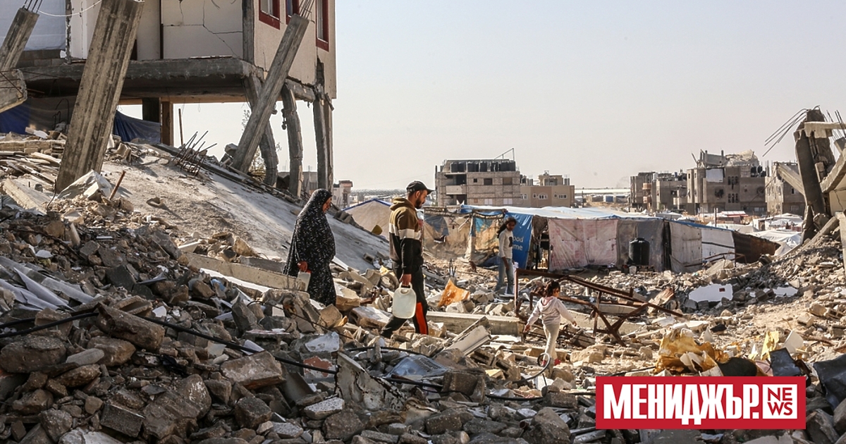 Два камиона, превозващи общо 107 тона дизел, се очаква да