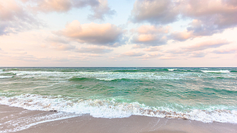 В първия ден на месец август над северозападните и крайните източни