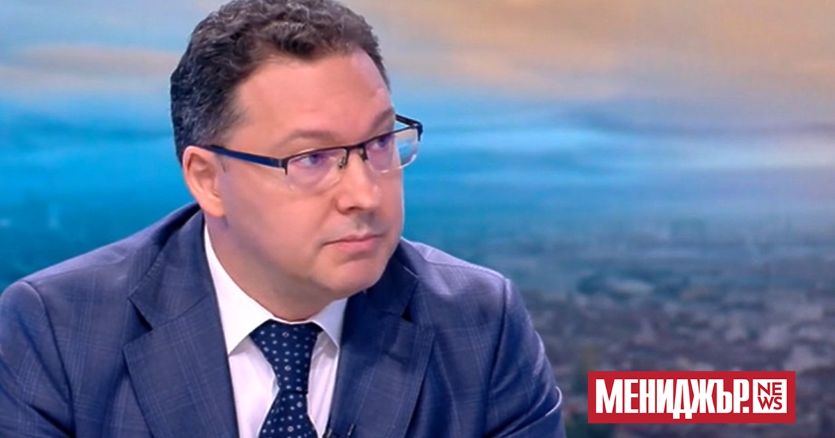 Румен Радев е превърнал президентската трибуна в инструмент на пропагандно