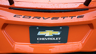 General Motors изтегля над 23 500 Corvette и прави подобрения поради риск от пожар