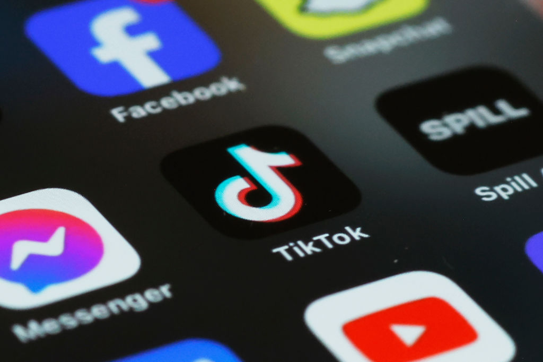 Френски законодател поиска прокуратурата в Париж да разследва TikTok