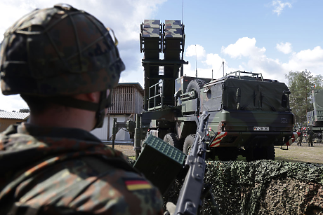 Военните лимитации на Европа показват защо тя отчаяно се нуждае от помощ от САЩ