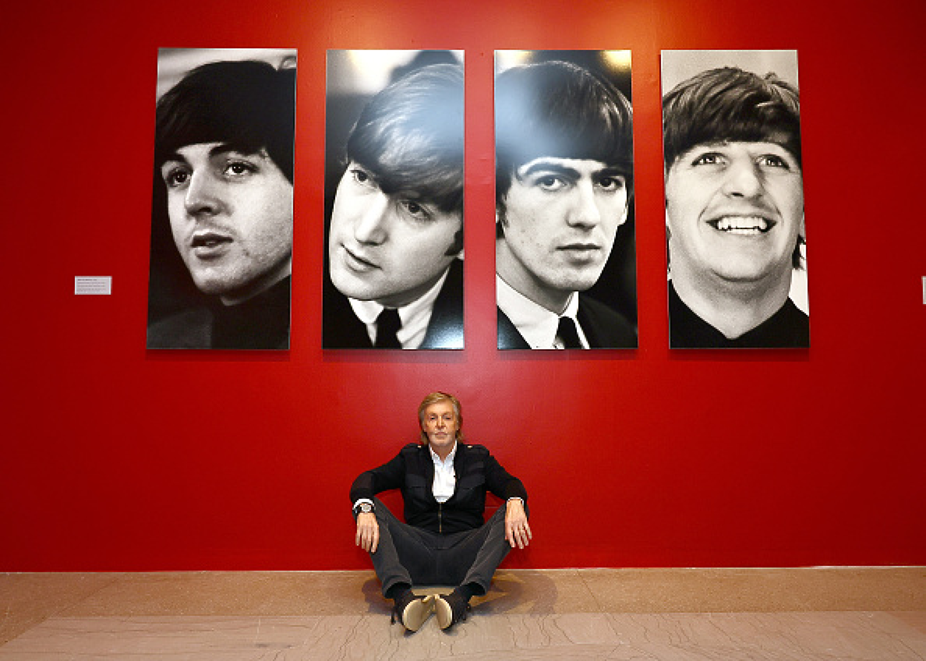 The Beatles пускат музикална колекция с 13 неиздавани композиции, демо версии и редки записи