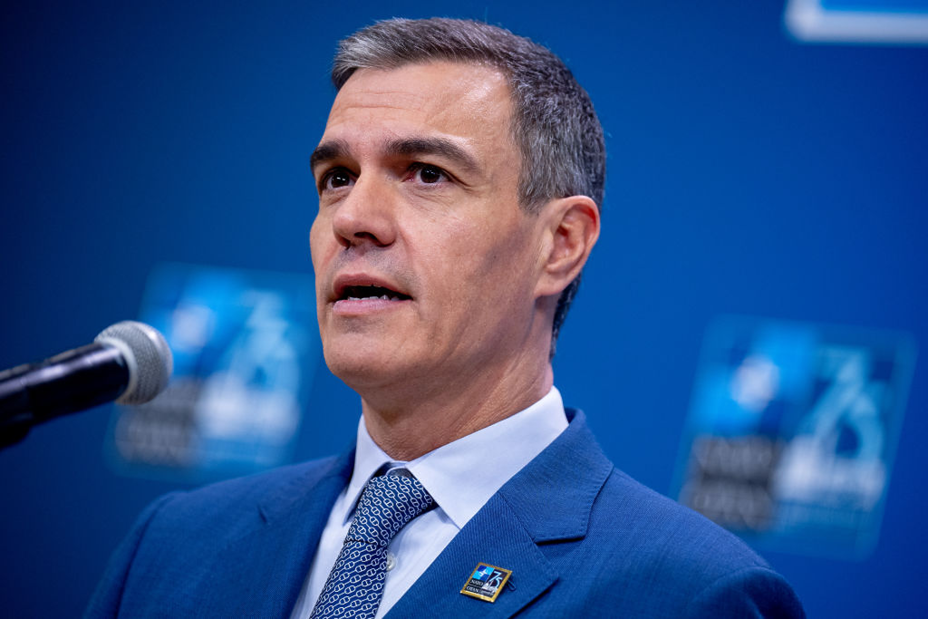 Испания налага ембарго върху доставките на оръжие за Израел