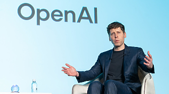 Американската компания OpenAI разработчикът на чатбота ChatGPT ще започне производство