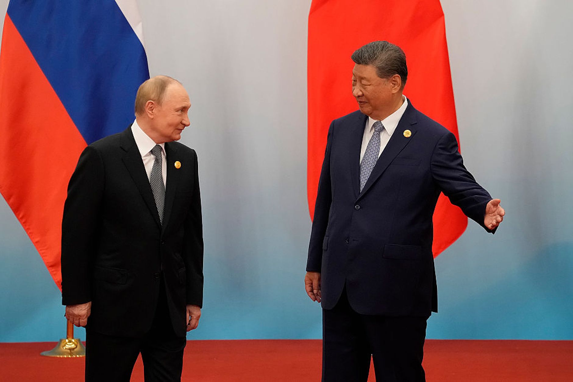 Путин приветства „безпрецедентните“ връзки с Китай в началото на двустранната среща със Си Дзинпин