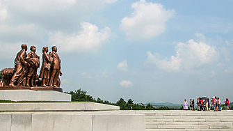 Лидерът на Северна Корея Ким Чен Ун реши да забрани