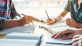 Европа е една от най атрактивните дестинации за висше образование и