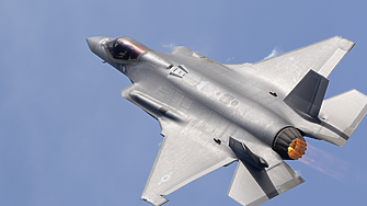 Гърция обмисля дали да поръча повече изтребители F-35