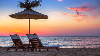 Времето в петък ще бъде слънчево прогнозират от Националния институт