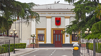 Новият албански парламент ще заседава през септември