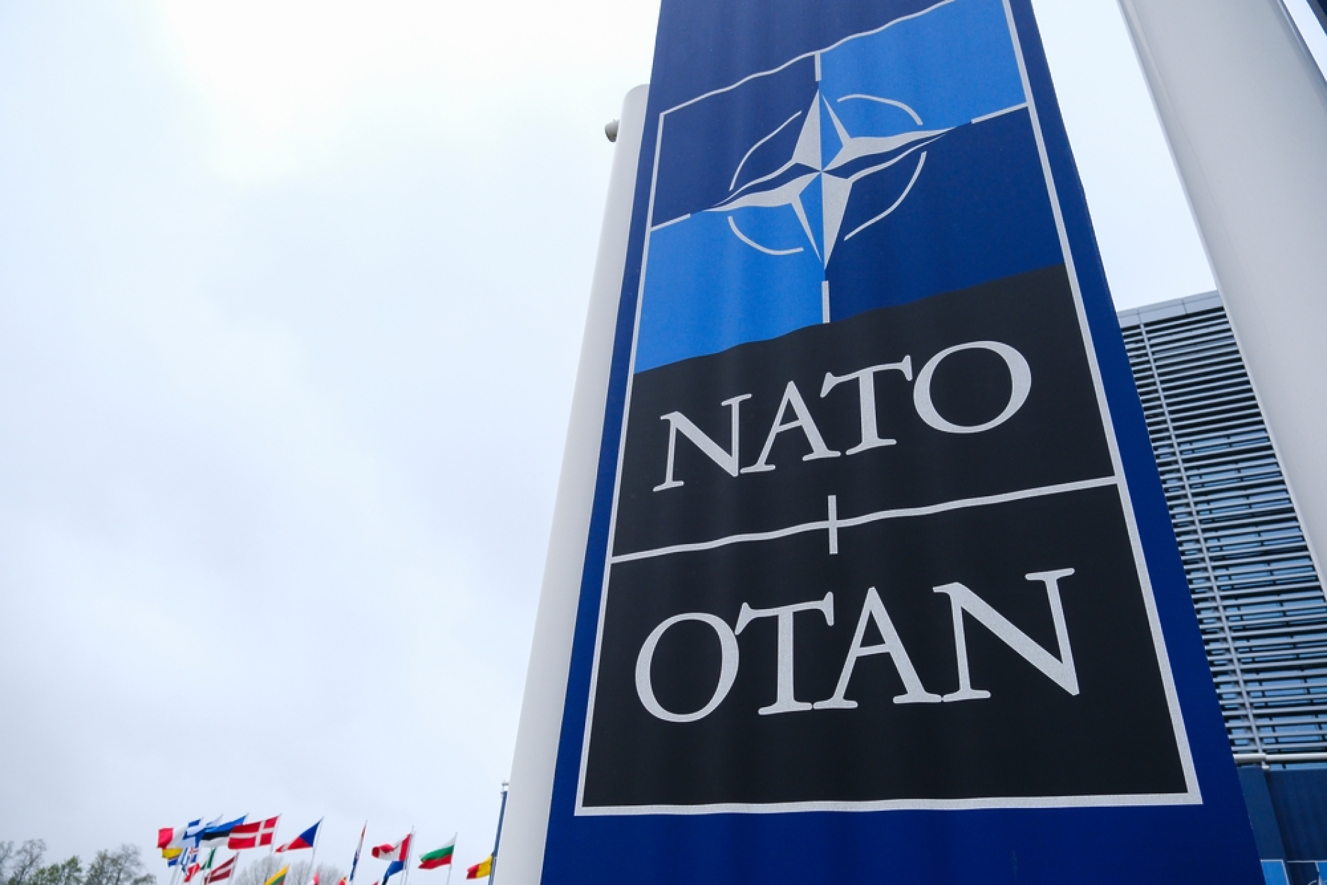 САЩ отхвърлят опитите на Италия да отчете проекта за мост към Сицилия за актив на НАТО