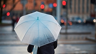 Днес на места в страната ще има краткотрайни валежи с