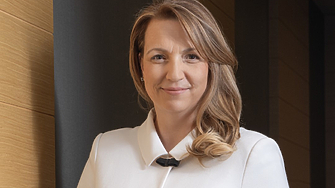 Как жените намират ролята си като двигатели на промяната в