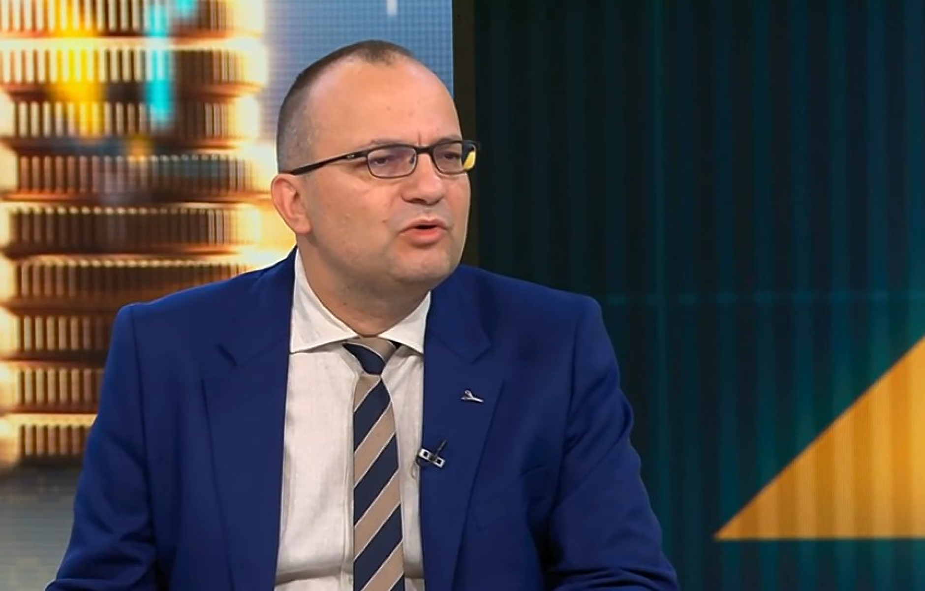 Мартин Димитров: До края на годината дефицитът ще бъде 5,1%