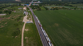 Полша блокира железопътния товарен превоз между Китай и ЕС на