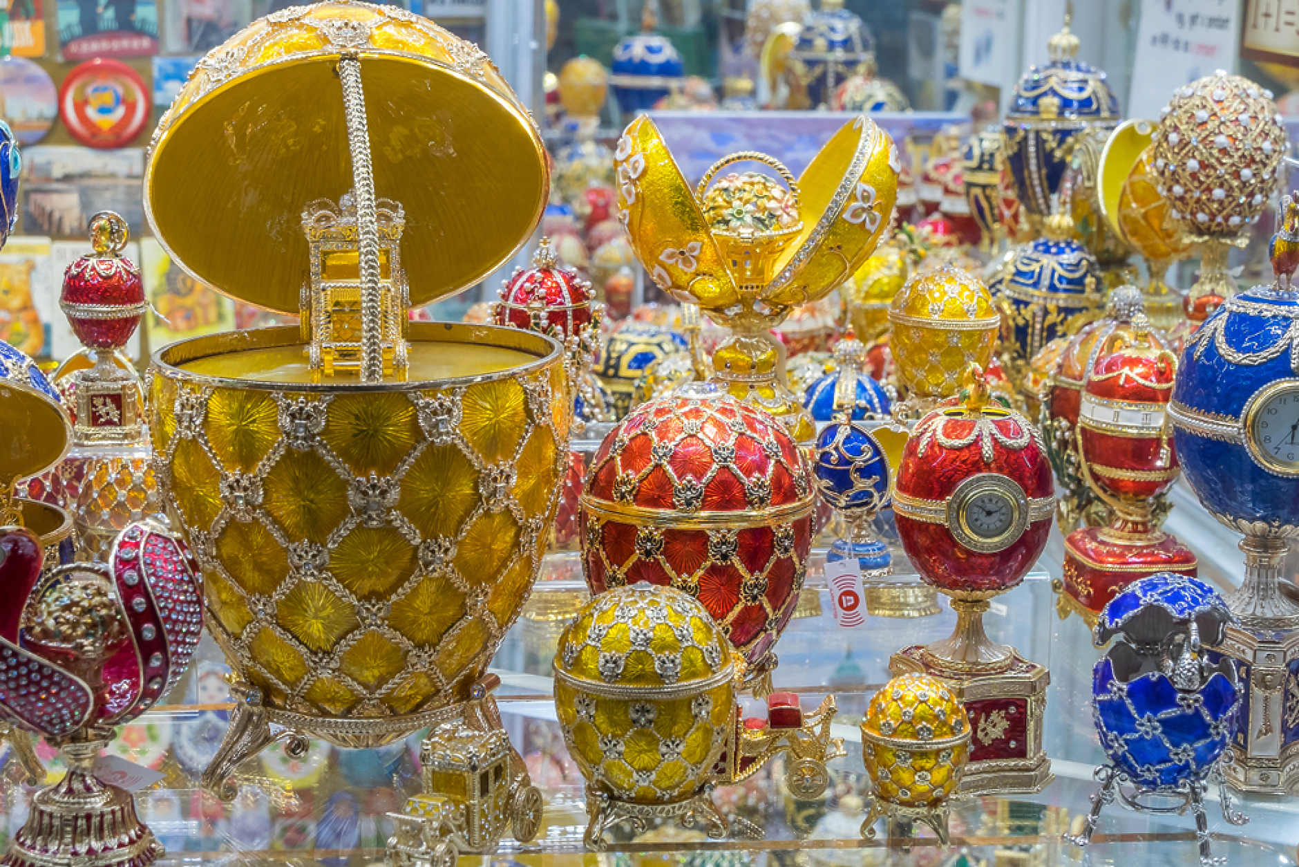 Аукционна къща Christie's излага на търг шедьовъра „Зимното яйце“ на Фаберже