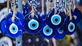 Предците ни са вярвали че понякога най силната защита не идва