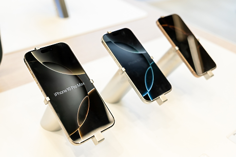 Apple призова за промени в антимонополните закони и заяви, че може да спре доставките за ЕС