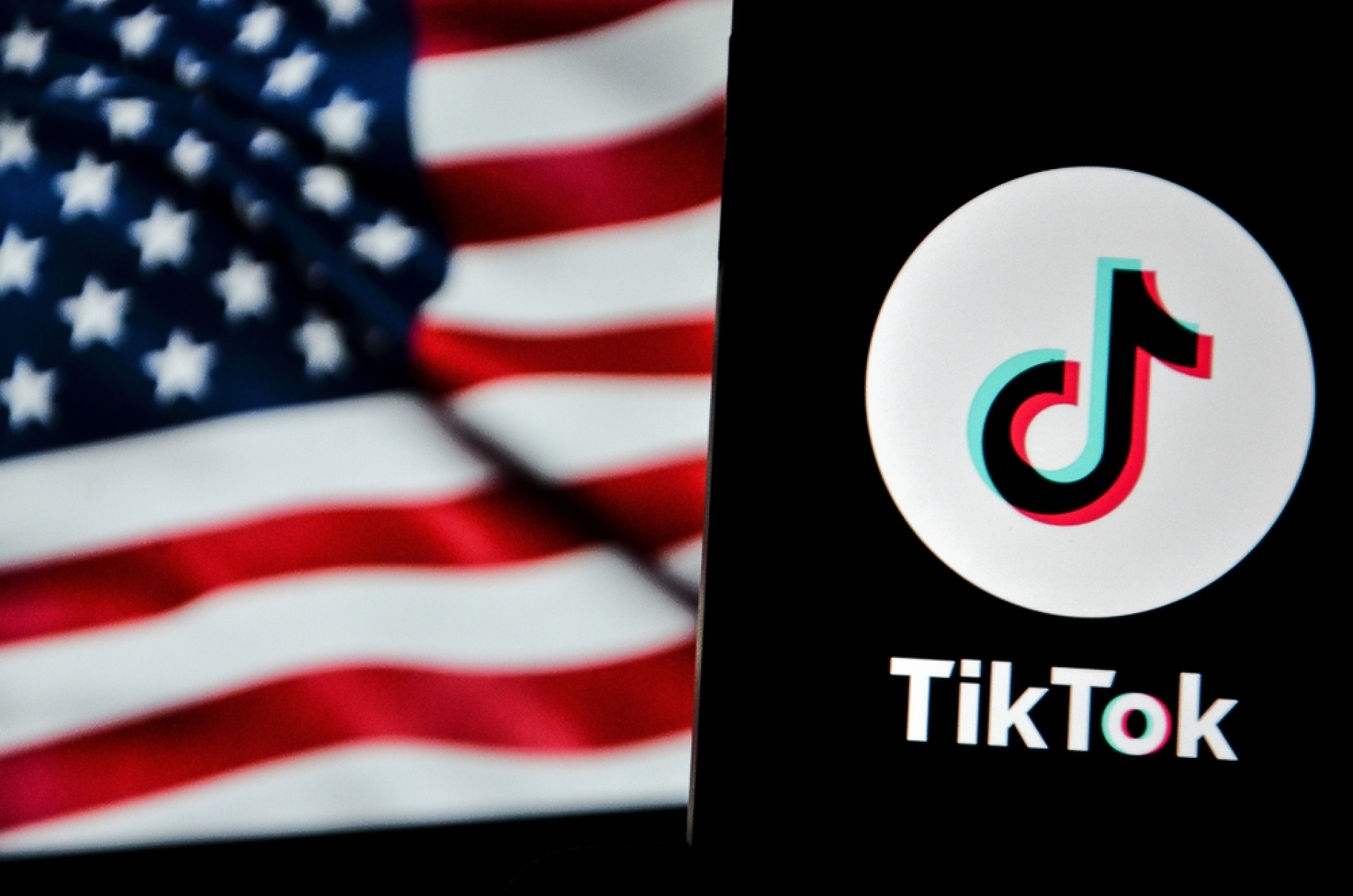 Тръмп: Рупърт Мърдок и синът му може да участват в сделката за TikTok