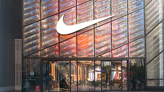 Nike отчита изненадващ ръст на приходите на фона на усилията за преструктуриране